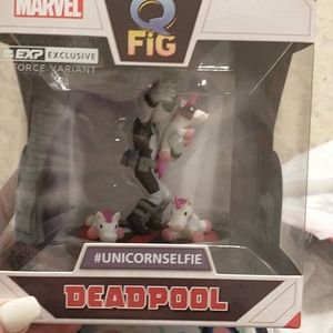 Deadpool figure unicorn Selfie